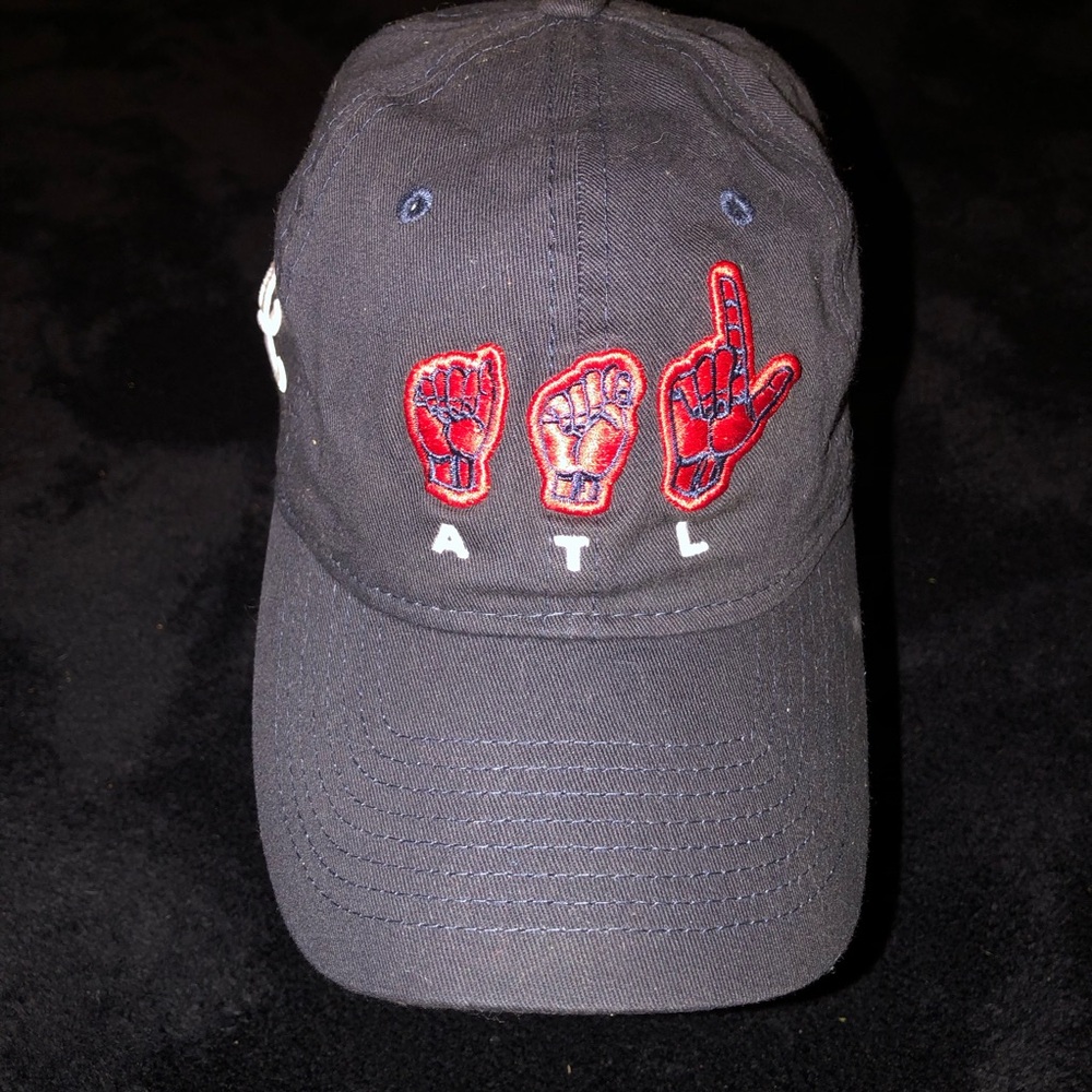 Atlanta Braves sign language Embroidered Black Baseball Cap - Red Accent